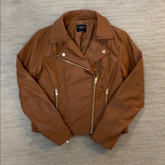 Leather jacket - Picture 1 of 3